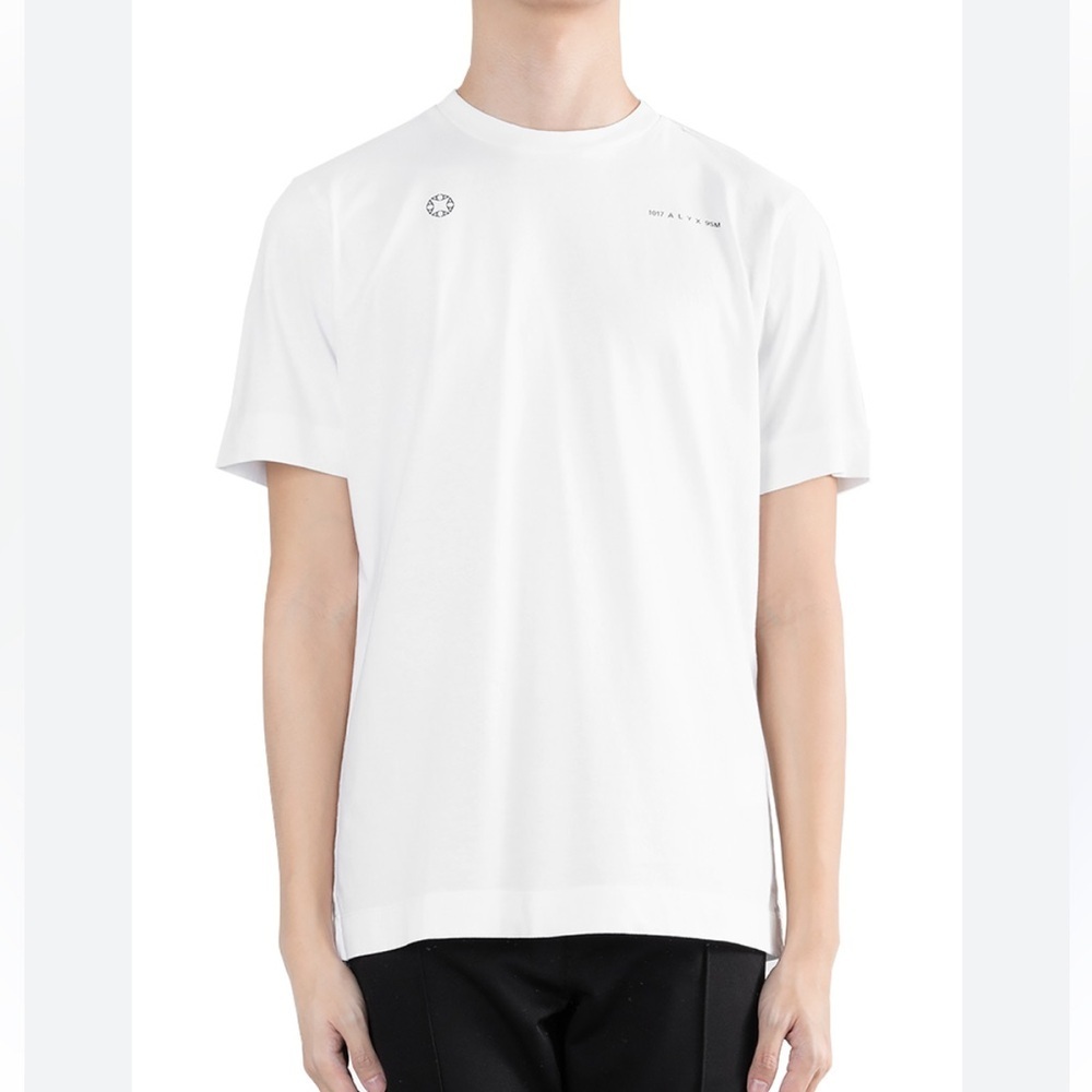 1017 ALYX 9SM Tee Size Small